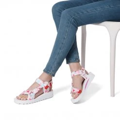 DREAM PAIRS Comfortable Platform Hiking Sandals