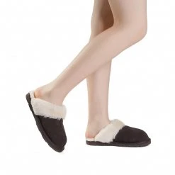 DREAM PAIRS Women's House Slippers Indoor Fuzzy Fluffy