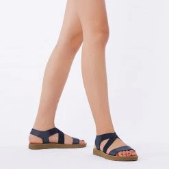 DREAM PAIRS Women's Ankle Strap Flat Sandals