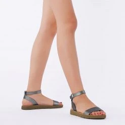 DREAM PAIRS Women’s Ankle Strap Flat Buckle Sandals